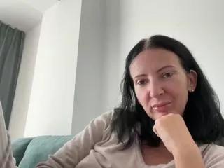 allaya_lee on Flirt4Free 