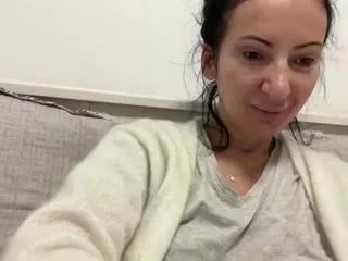 allaya_lee on Flirt4Free 