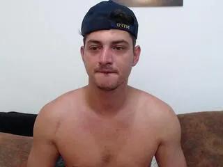 andy_fame on Flirt4Free