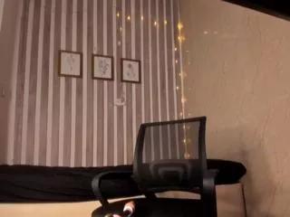 bella_russell on Flirt4Free 