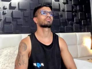 dann_saenz on Flirt4Free 