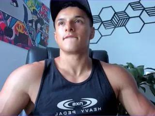 derry_adams on Flirt4Free 