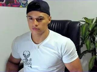 derry_adams on Flirt4Free 