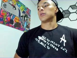 derry_adams on Flirt4Free 