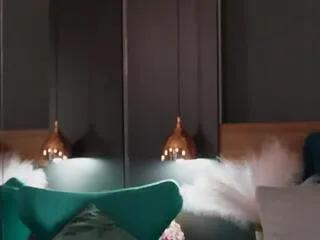 emily_trix on Flirt4Free