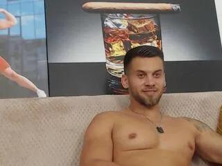 julian_bradley on Flirt4Free