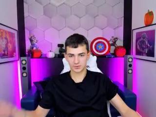 larry_gothemy on Flirt4Free 