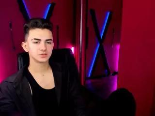 larry_gothemy on Flirt4Free 