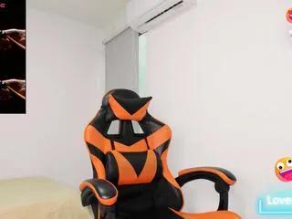 liian_brown on Flirt4Free