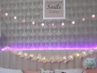 lindsey_lu on Flirt4Free