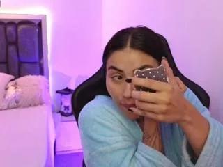 lola_dove on Flirt4Free 