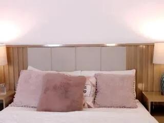 lupe_risse on Flirt4Free