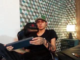matthew_dixon on Flirt4Free 
