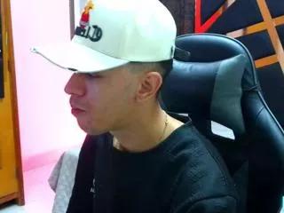 miick_johnson on Flirt4Free 