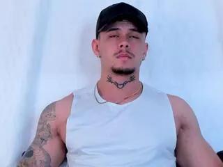 noah_mush on Flirt4Free