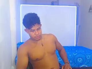 xavier_bryant on Flirt4Free