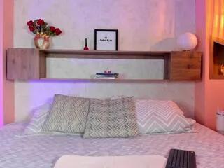 zara_slim on Flirt4Free 