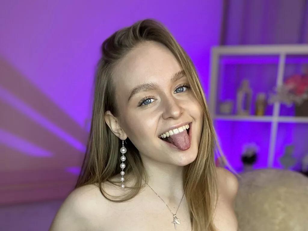 BonnyWalace on LiveJasmin
