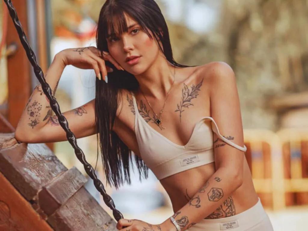 ChloeSantory on LiveJasmin