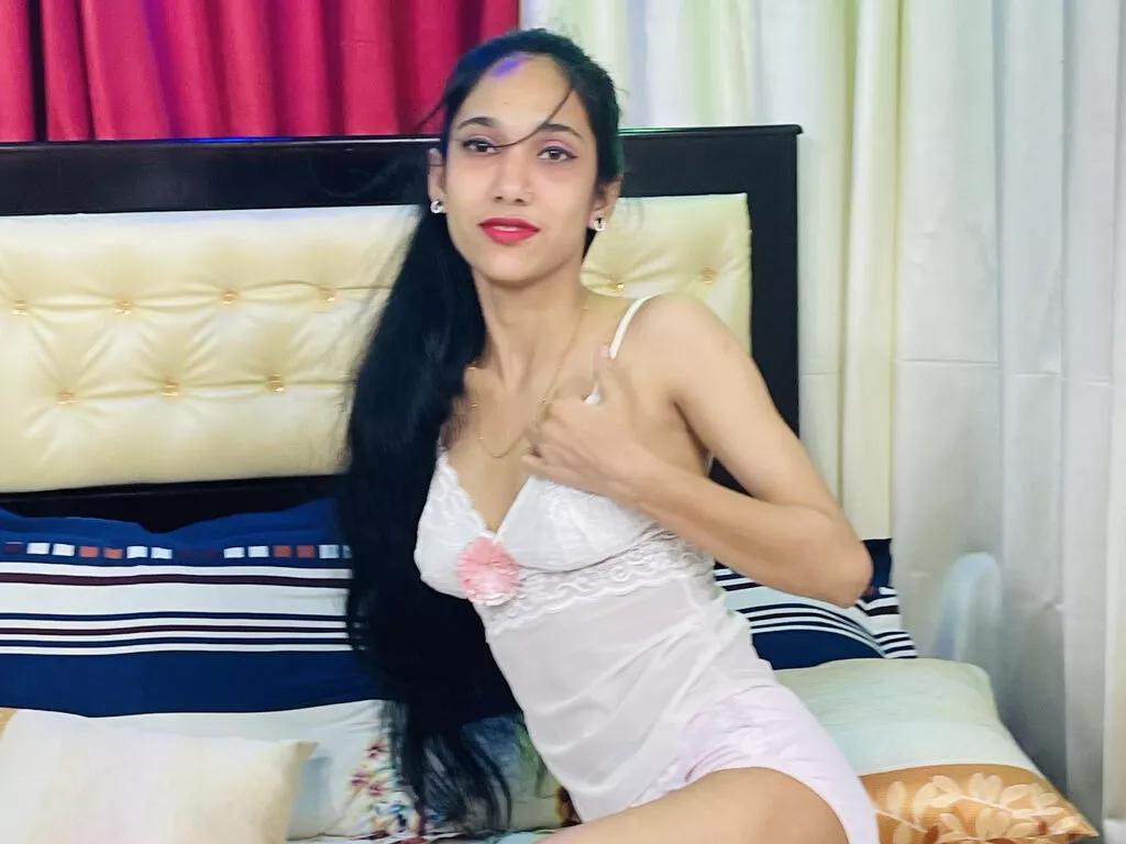 ErinKings on LiveJasmin
