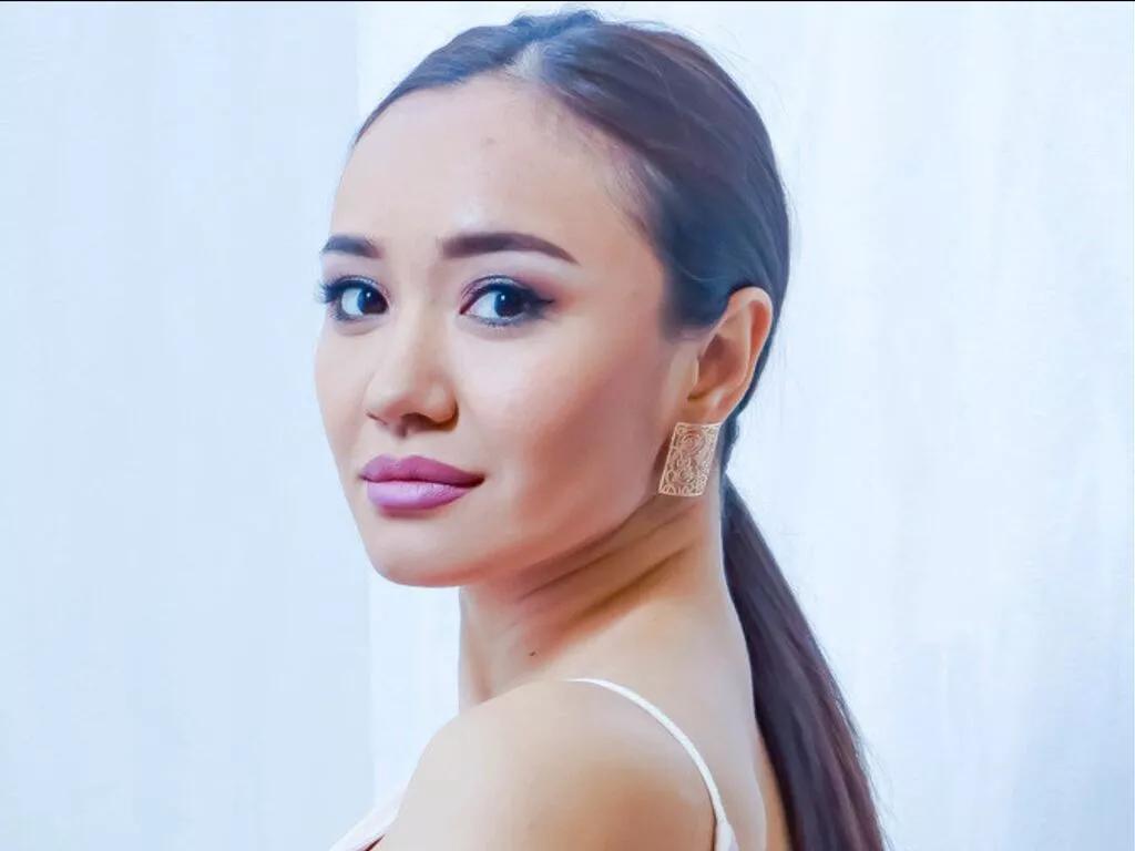 MaliLin on LiveJasmin
