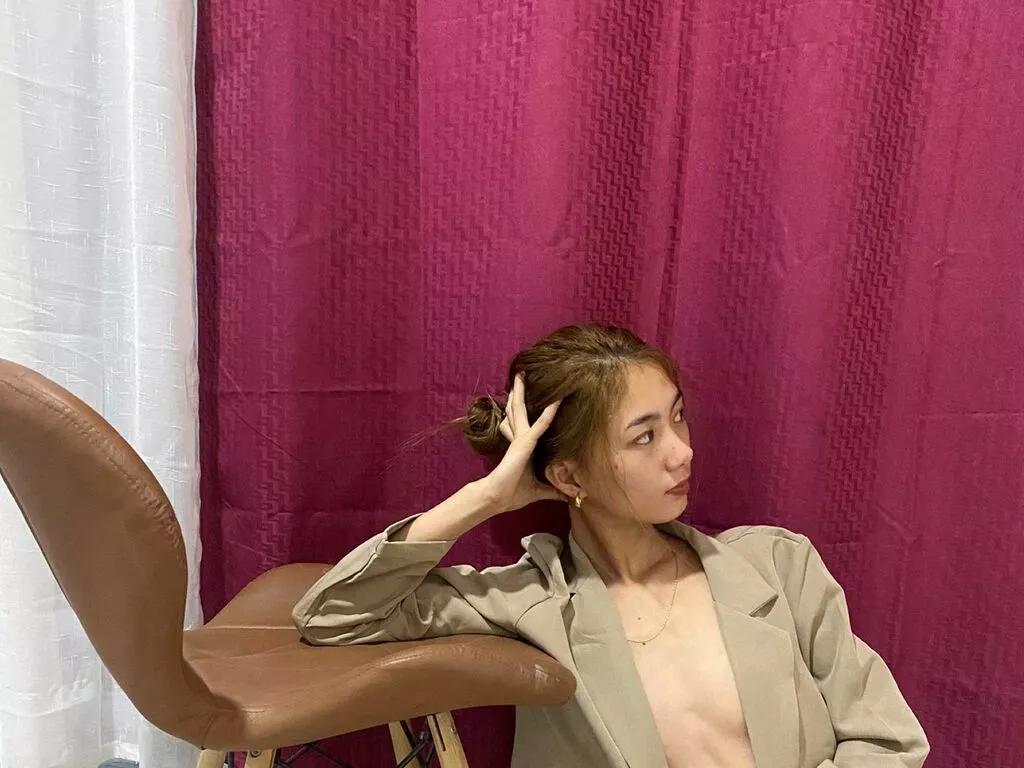 MariYdrigo on LiveJasmin