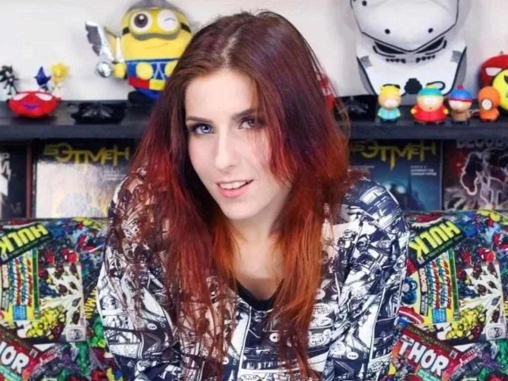 RockerLana on LiveJasmin