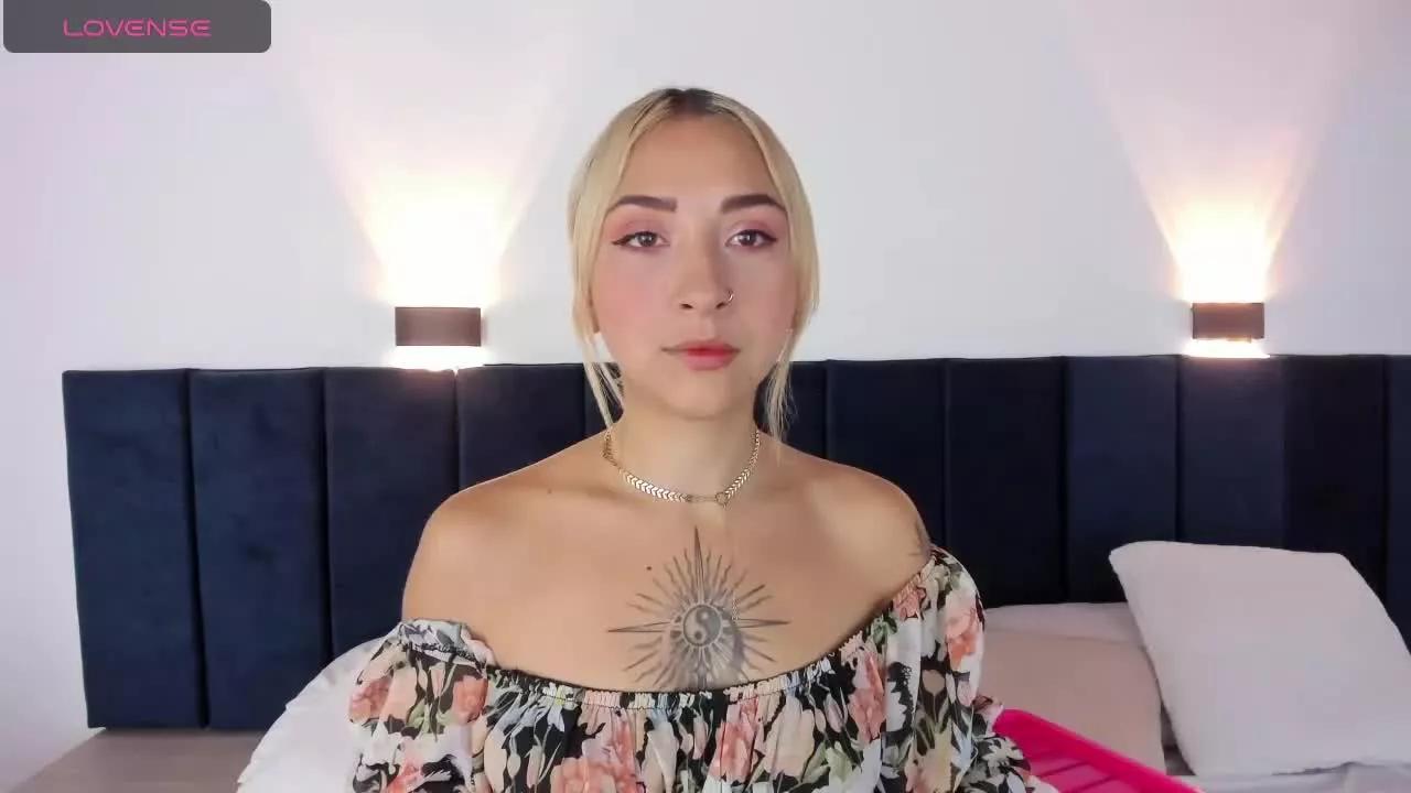 AlahiaStone on Streamray 