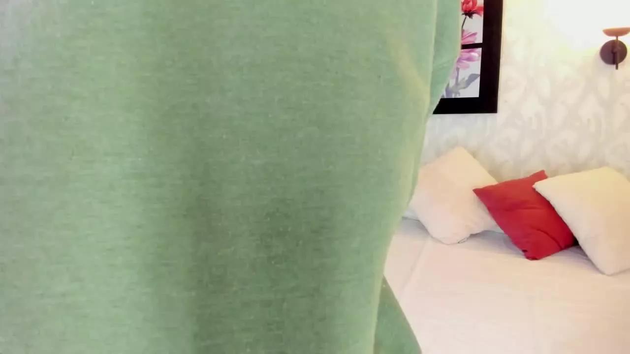 AlahiaStone on Streamray 