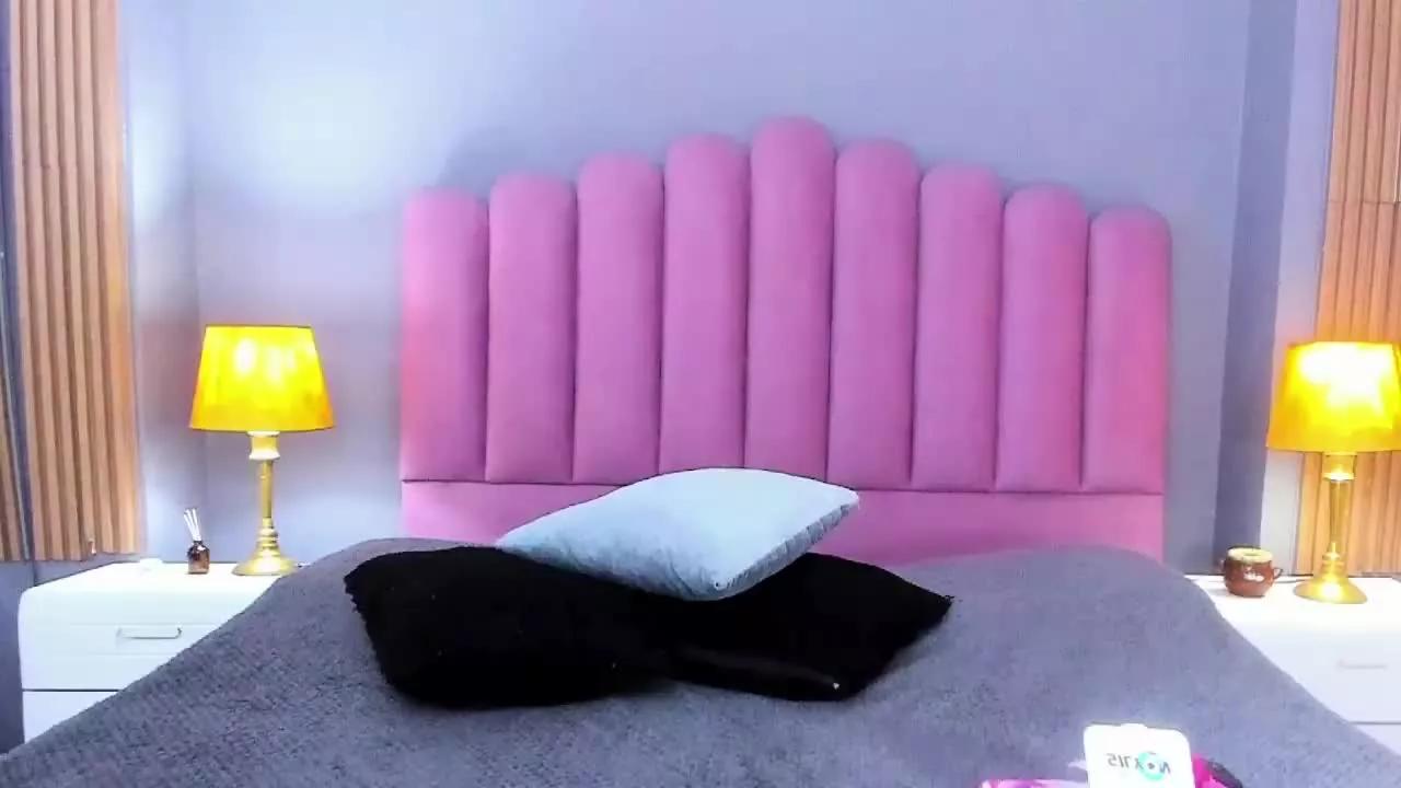 AriaSexyHot on Streamray 