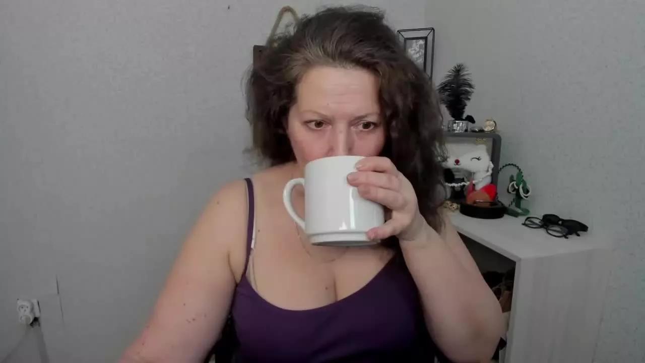AriaTasty on Streamray 