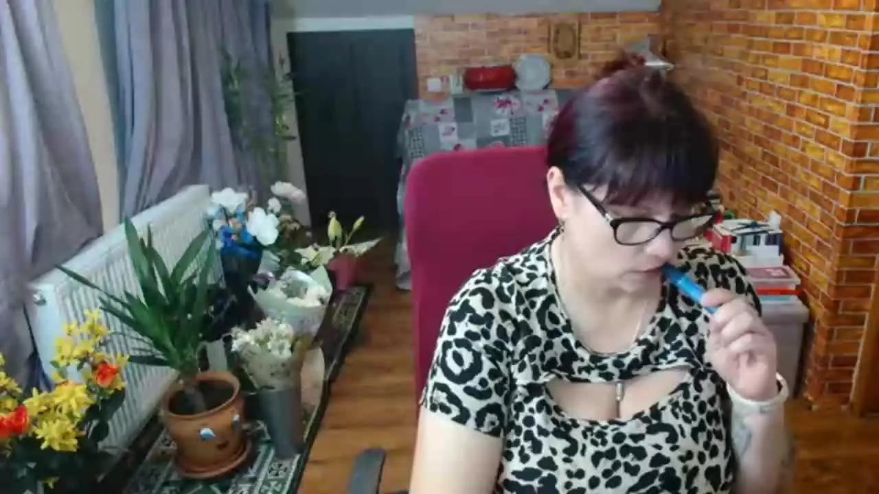 hellen37 on Streamray 