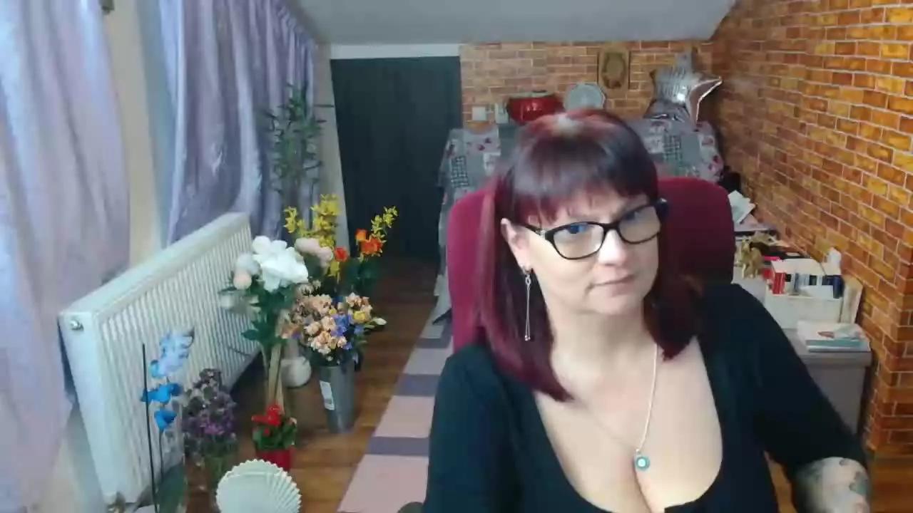 hellen37 on Streamray 