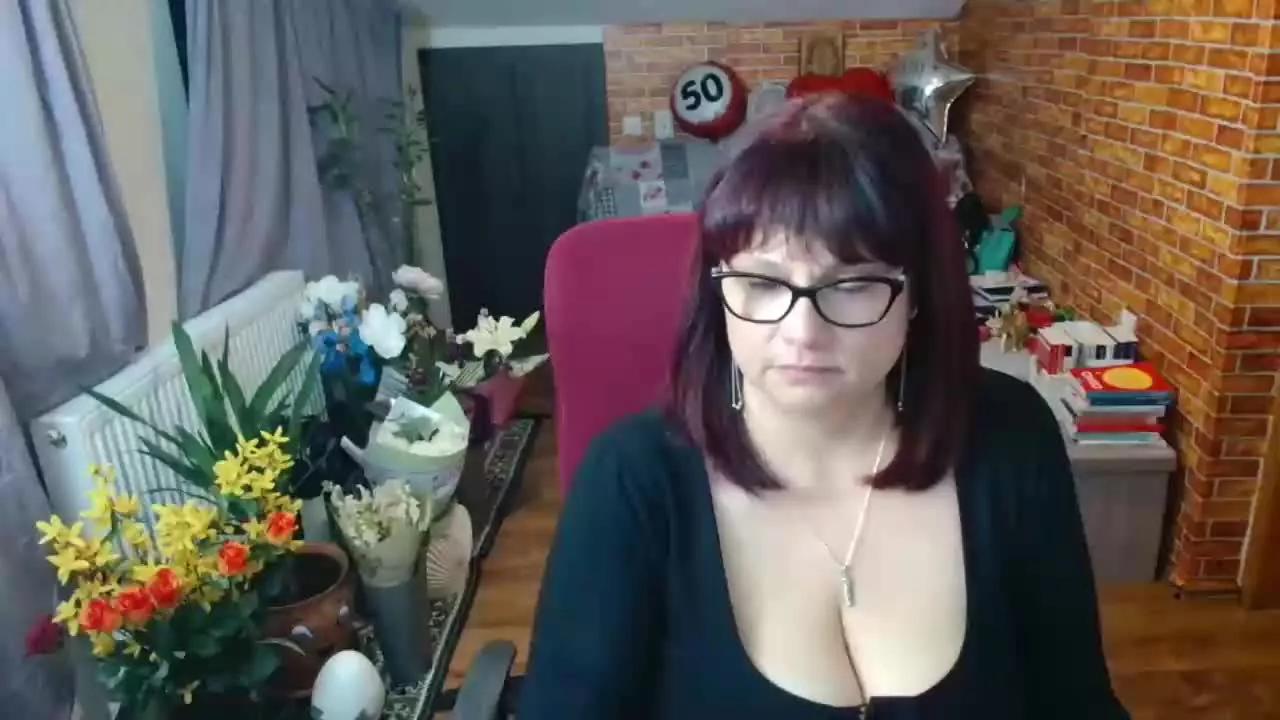 hellen37 on Streamray 