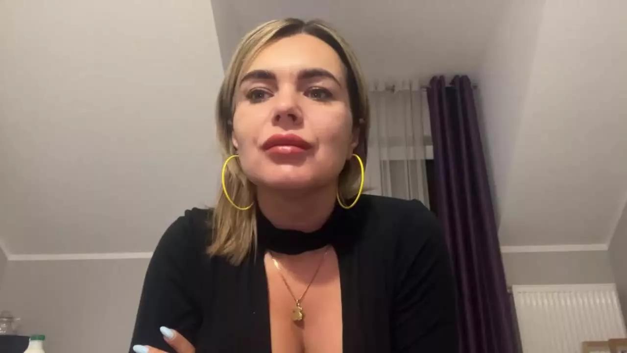 JennyPassion on Streamray 