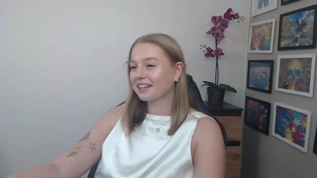 littleERICA on Streamray 