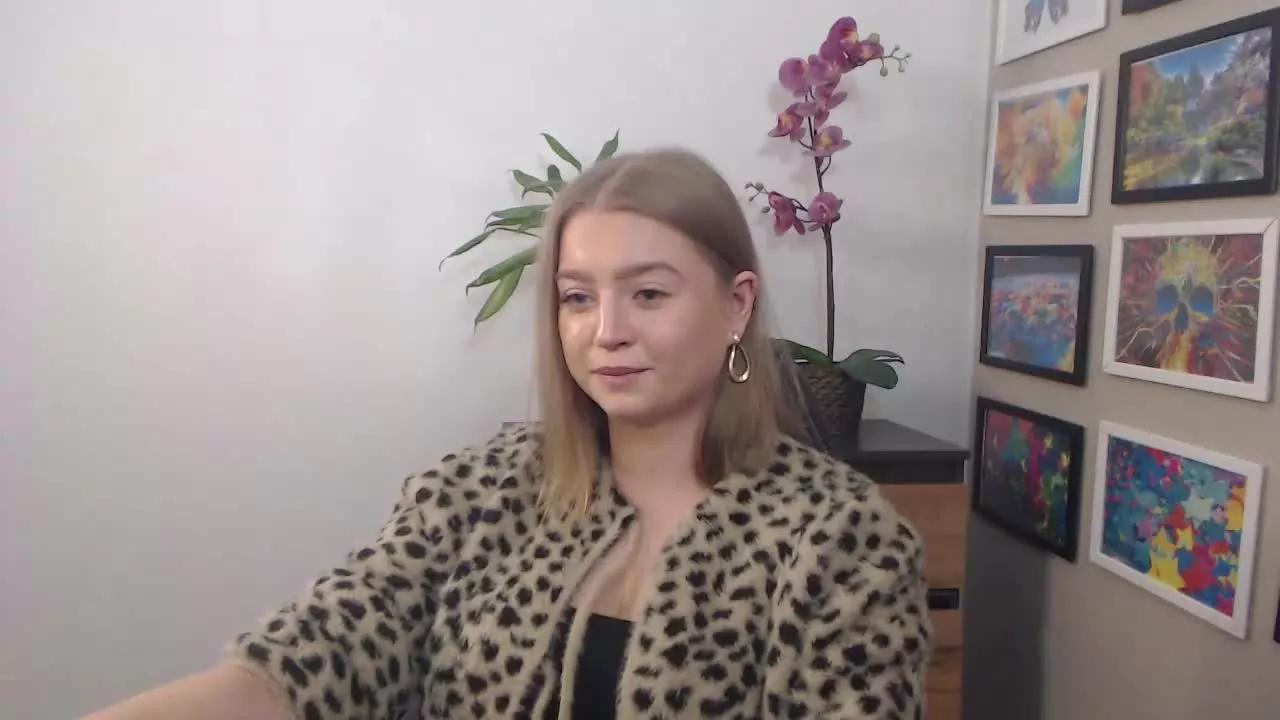 littleERICA on Streamray 