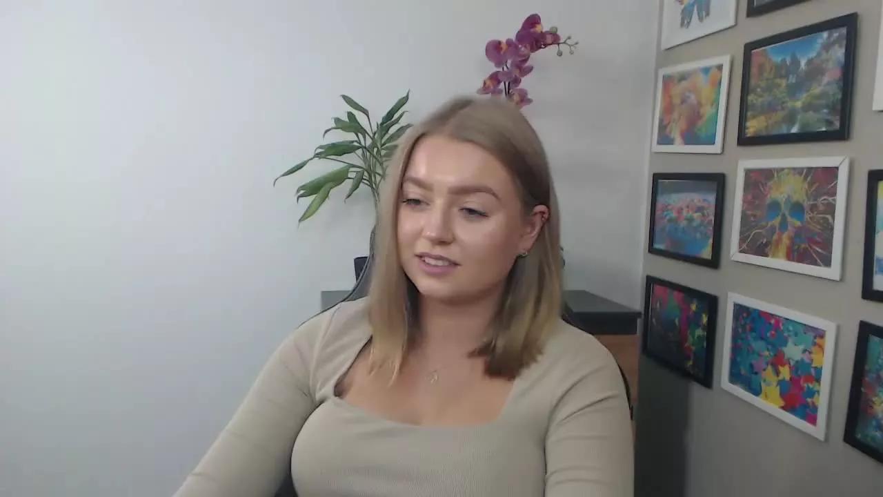 littleERICA on Streamray 