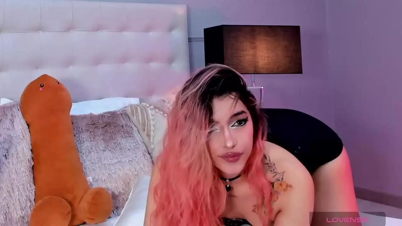 LizzieBrownn on Streamray 