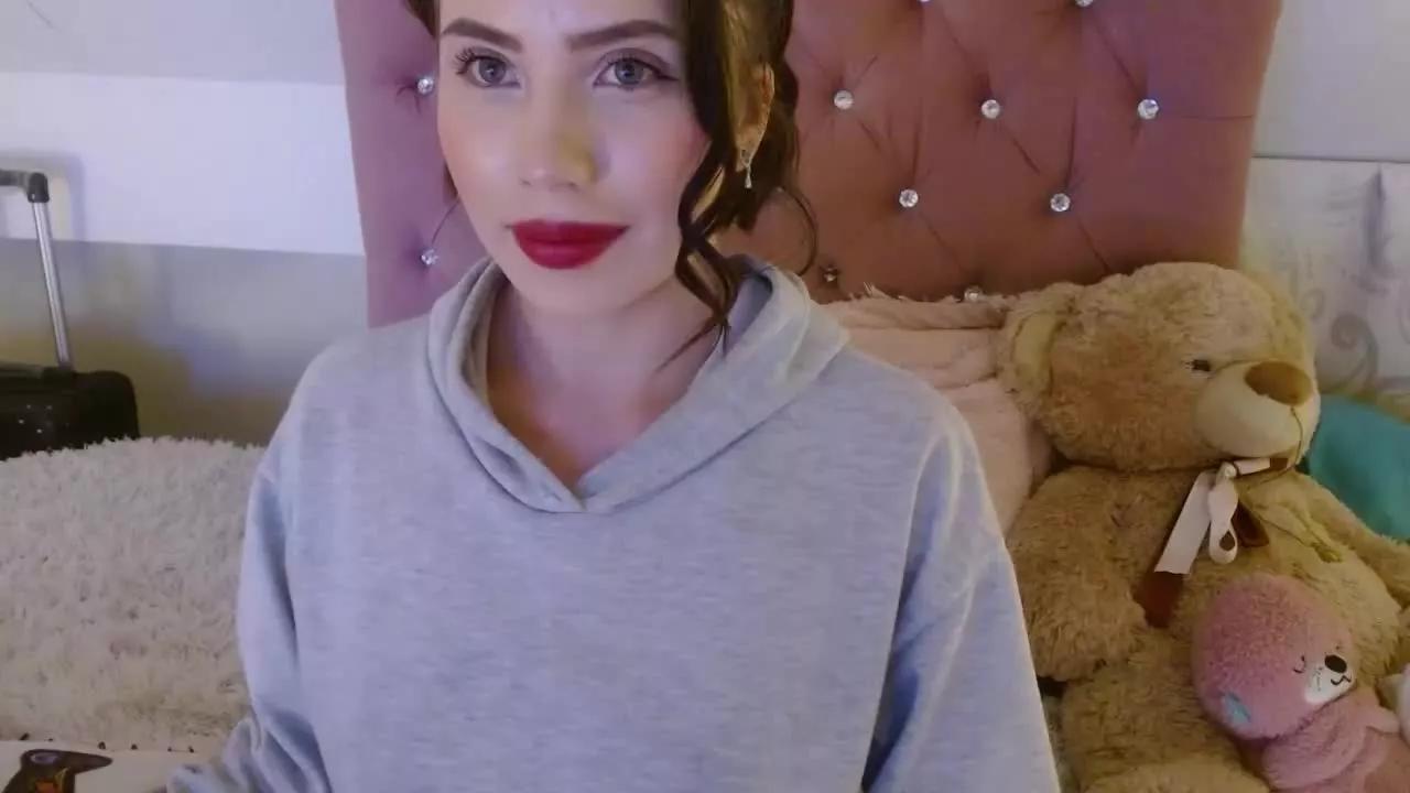 SarayRoussel on Streamray 