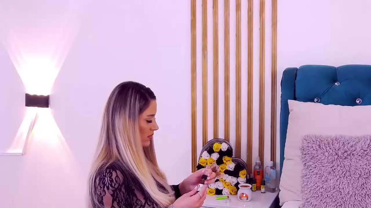TiffanyAddams on Streamray 