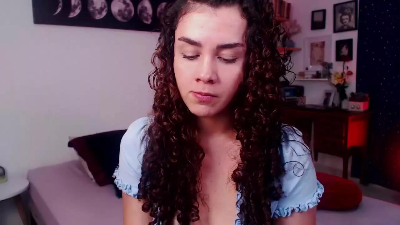 TinnyFoxxy on Streamray 