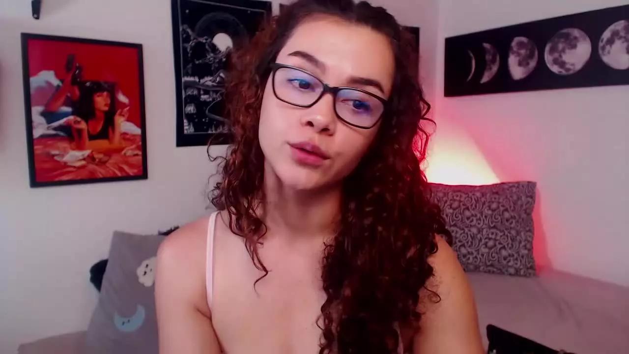 TinnyFoxxy on Streamray 