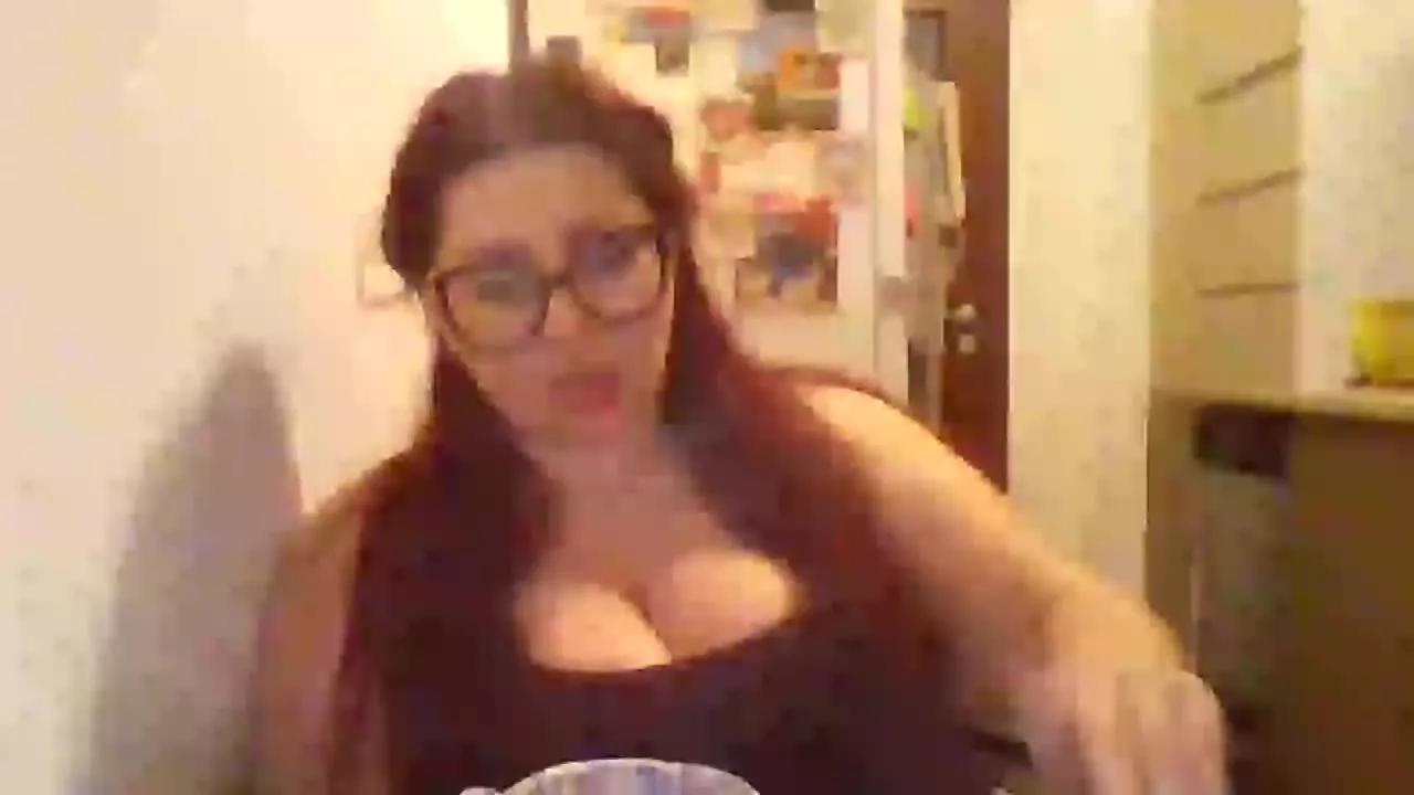 VelvetPurple on Streamray 