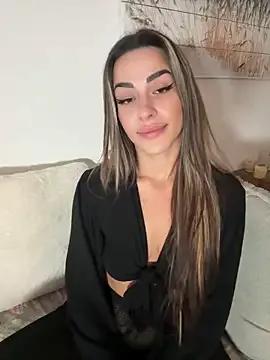 -Alisa — Play with Pussy 