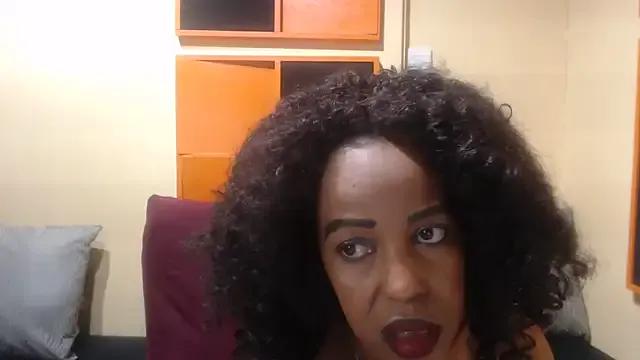 AssSeductress43 on StripChat 