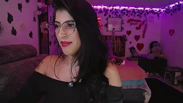 azahar__ziiz on StripChat