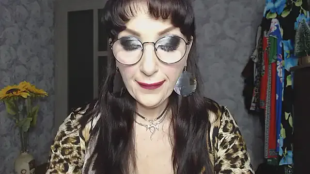 Aziza1 on StripChat