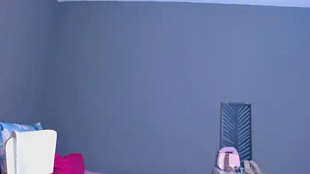BarbieDoll21 on StripChat 