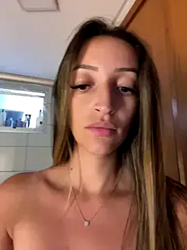 BelleLouiseVp on StripChat